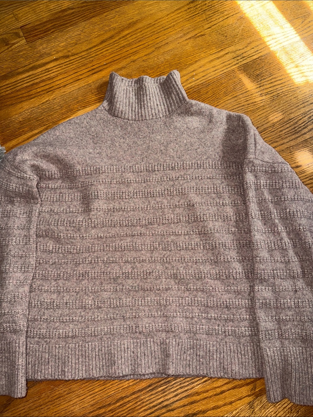 Max Studio Turtleneck Sweater in Dusty Mauve